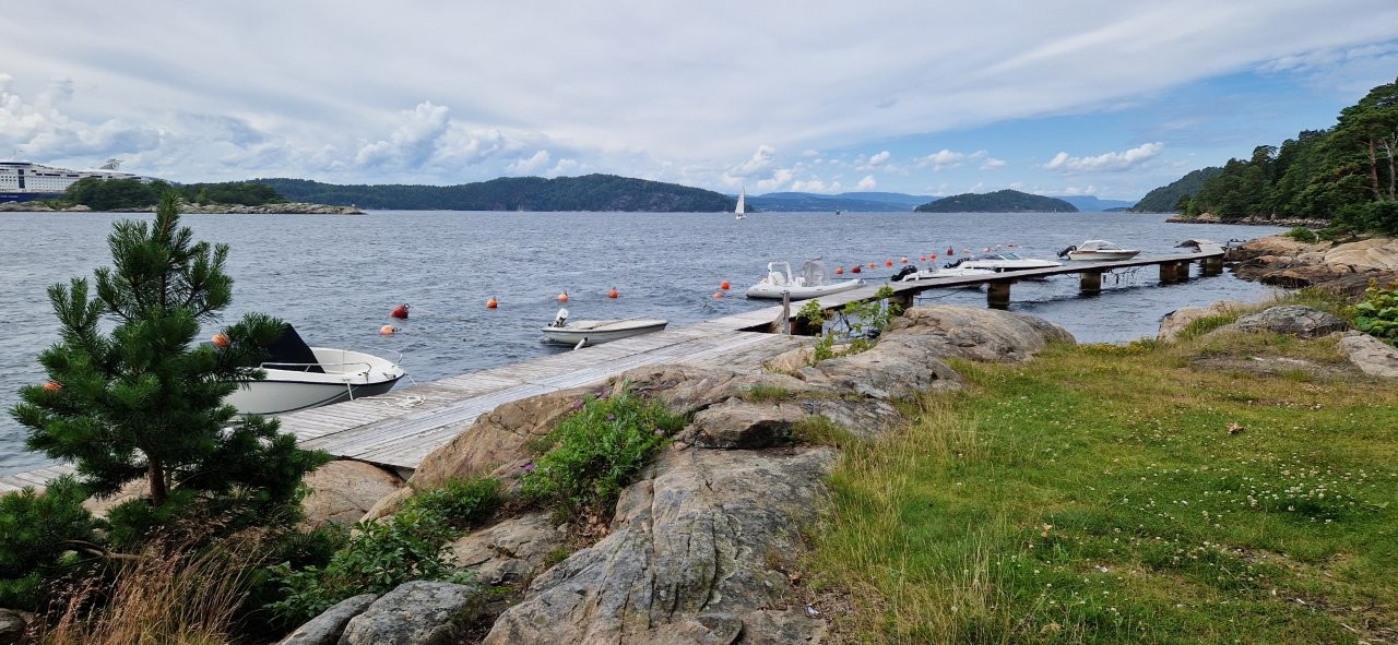 Revje: Ledig bryggeplasser og plasser i motorhuset